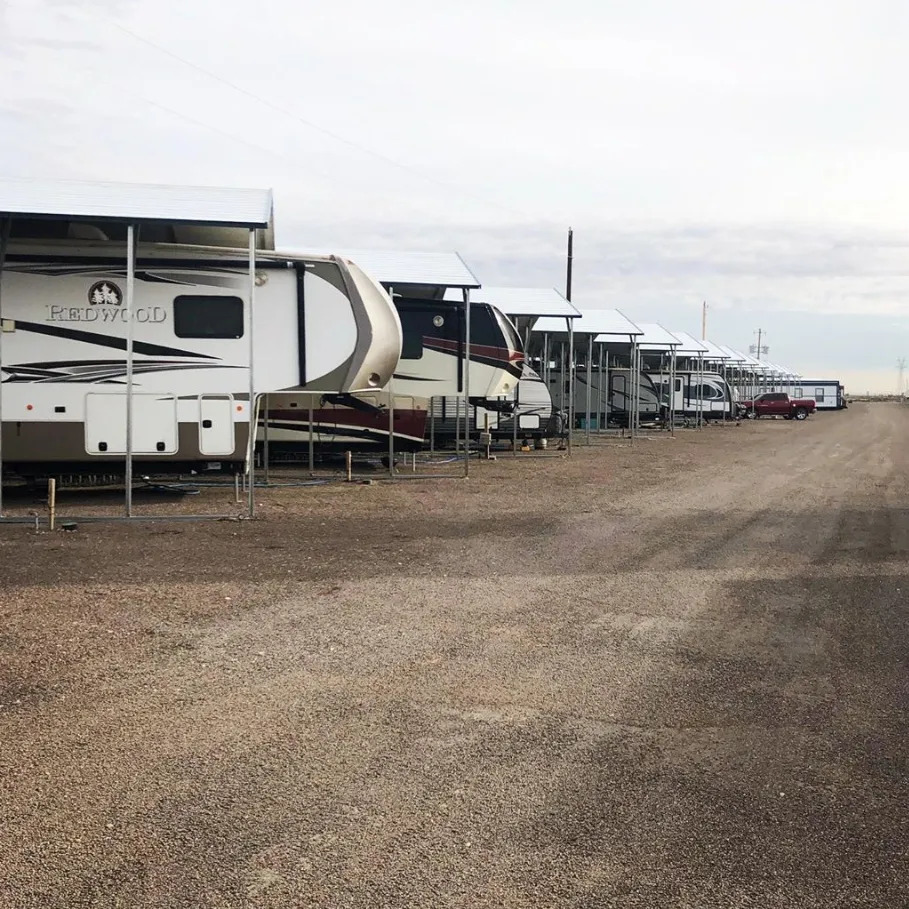 covered and uncovered rv parking spaces pecos tx